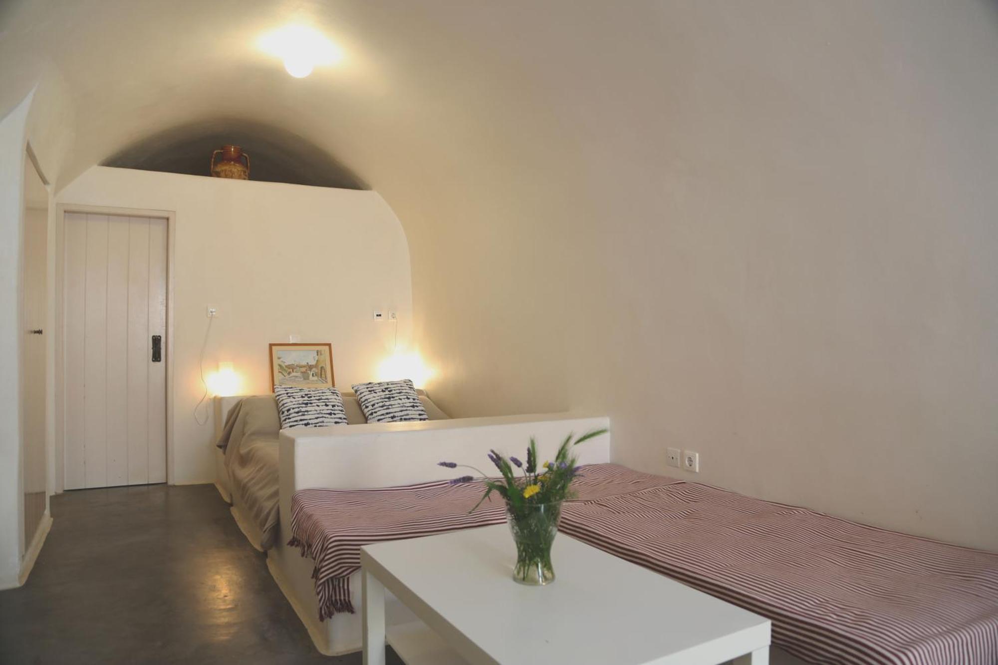 Holiday home Axion Aroniadika