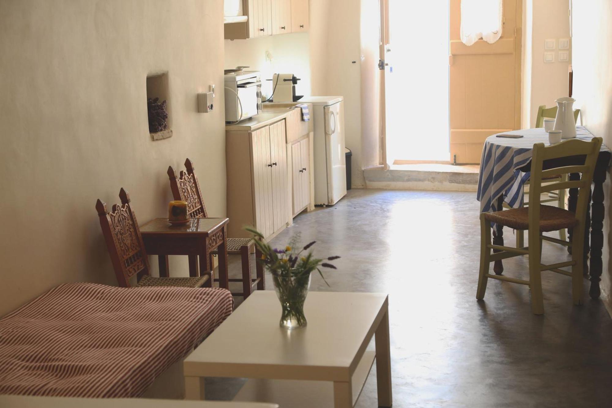 Axion Holiday home Aroniadika